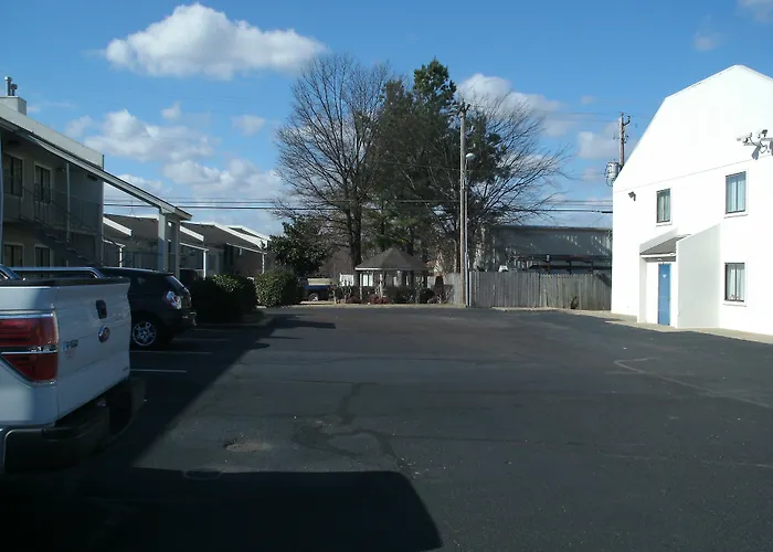 Motel 6 Millington Tn